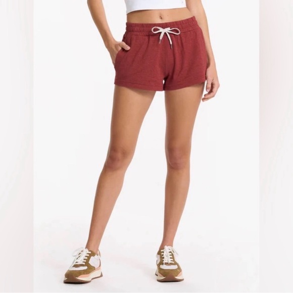Vuori Pants - ✨ Vuori Halo Performance Shorts – Currant Heather – XS